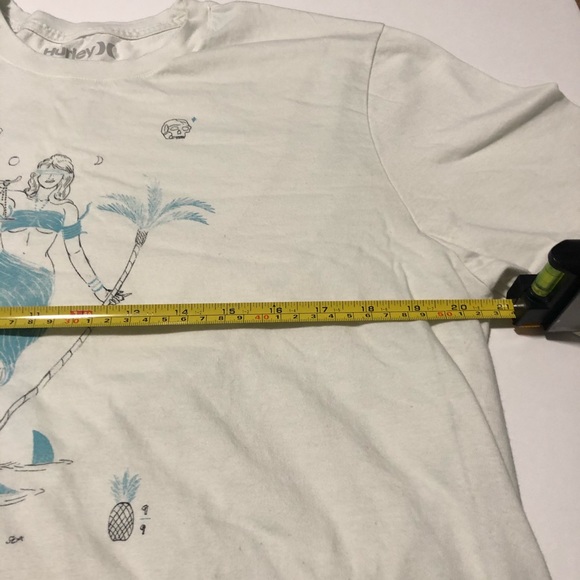 Hurley Short Sleeve Surf T-Shirt - Picture 3 of 7
